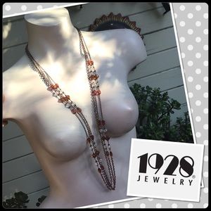 2028 amber necklace